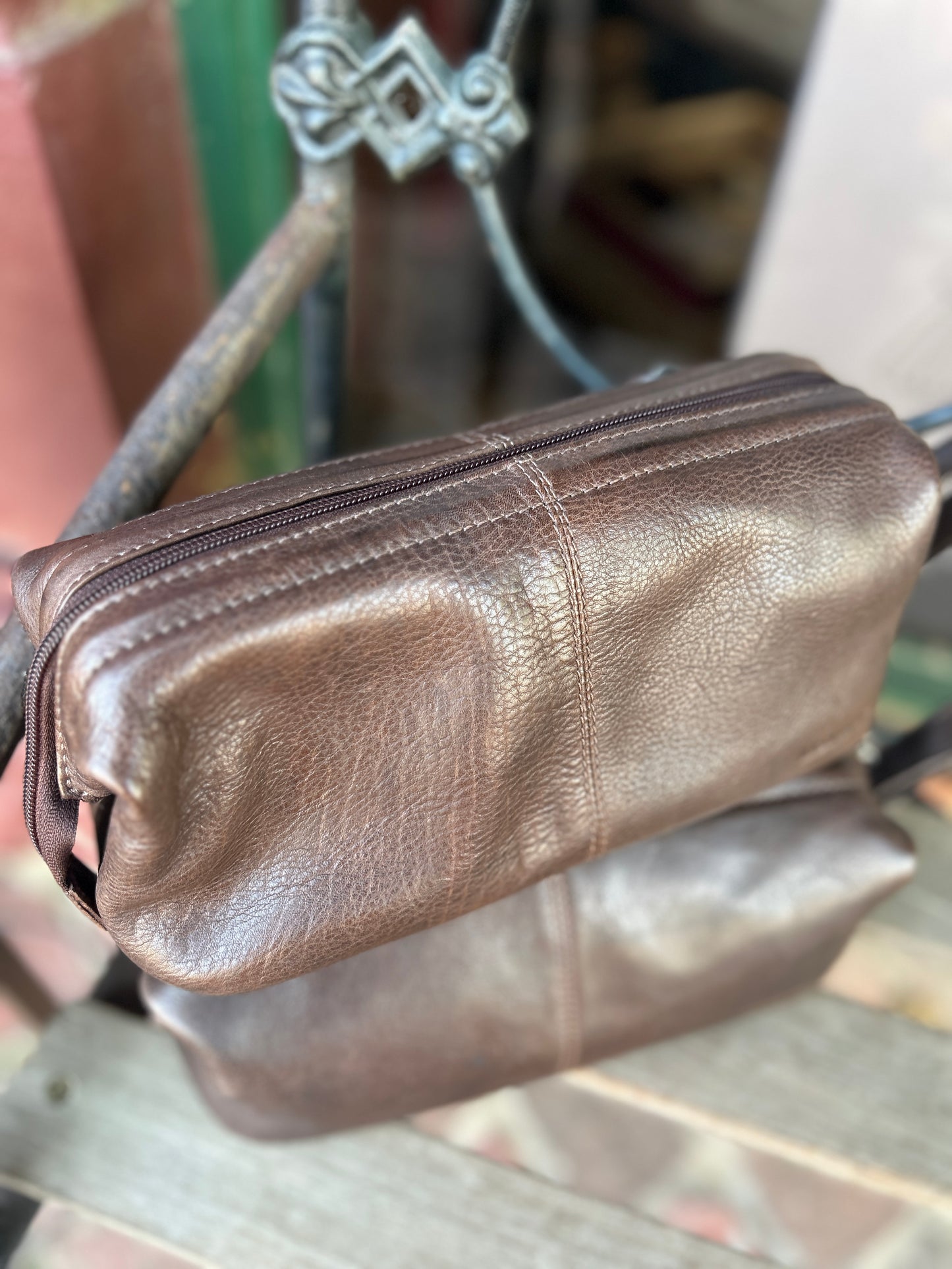 Vintage Leather Cosmetic Bag - Brown