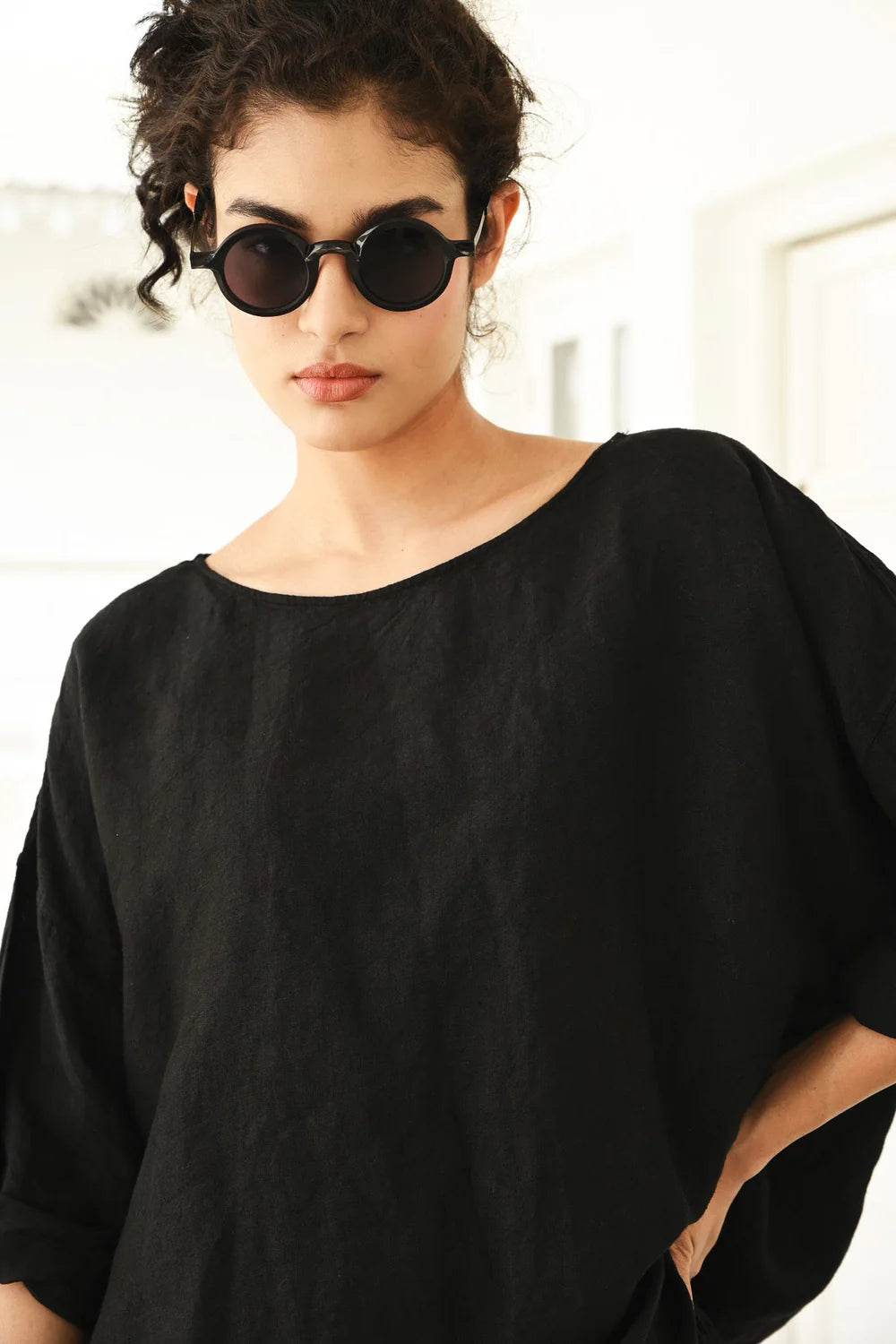 Paola Top - Linen / Black