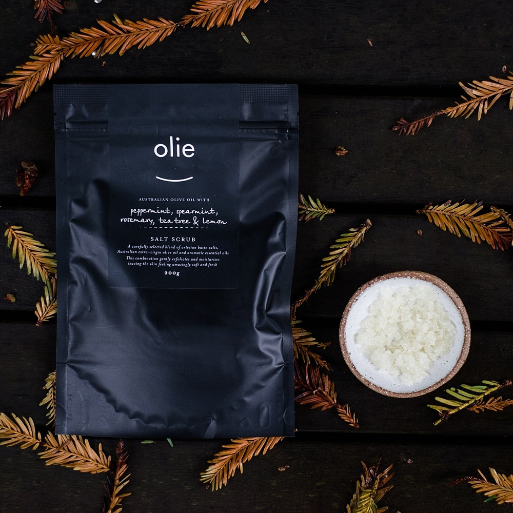 Olieve & Olie Salt & Sugar Scrub Pouch - Peppermint, Lemon & Tea Tree 200g